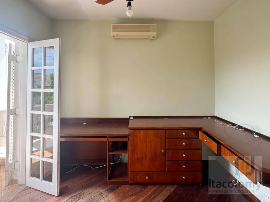Foto 4 de Casa de Condomínio com 4 quartos à venda, 360m2 em Santana De Parnaiba - SP