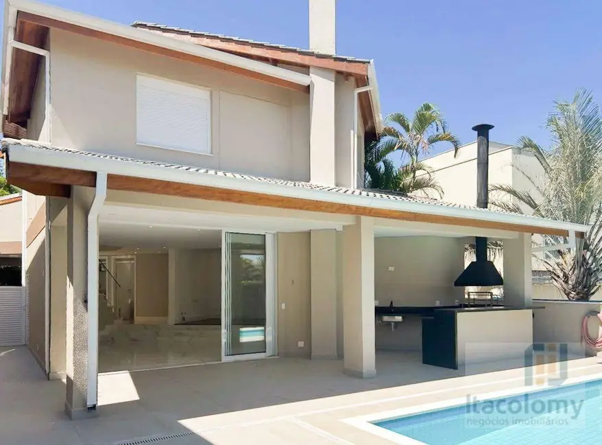 Foto 3 de Casa de Condomínio com 3 quartos à venda, 360m2 em Santana De Parnaiba - SP