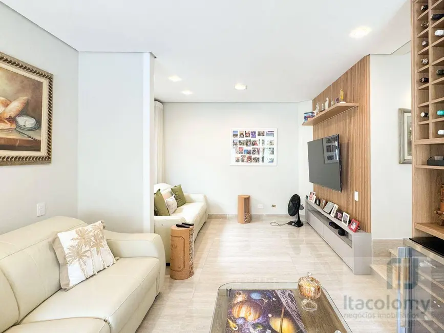 Foto 2 de Casa de Condomínio com 3 quartos à venda, 300m2 em Santana De Parnaiba - SP