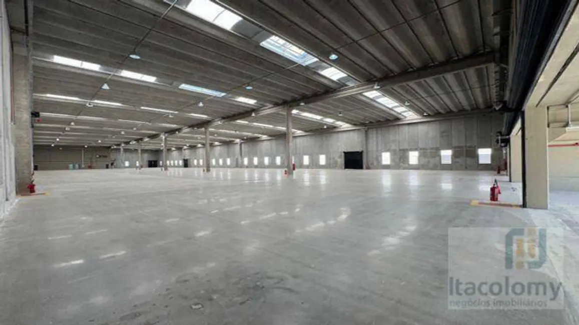 Foto 6 de Armazém / Galpão para alugar, 12000m2 em Tamboré, Barueri - SP