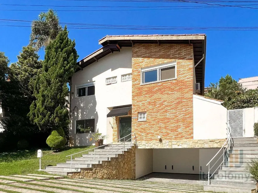 Foto 3 de Casa de Condomínio com 4 quartos à venda, 369m2 em Santana De Parnaiba - SP