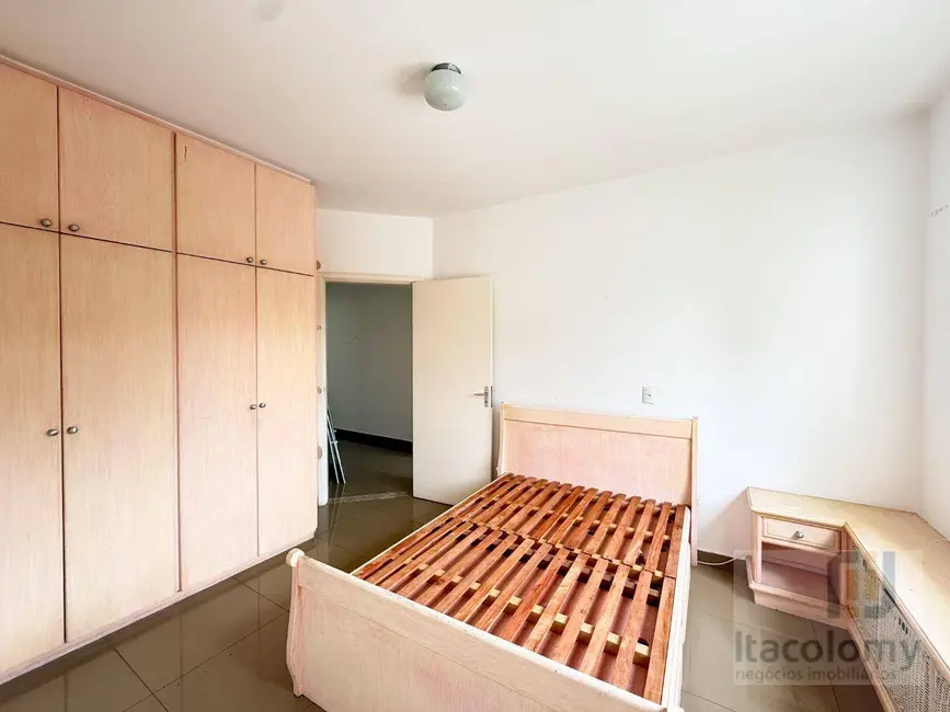 Foto 7 de Casa de Condomínio com 4 quartos à venda, 360m2 em Santana De Parnaiba - SP