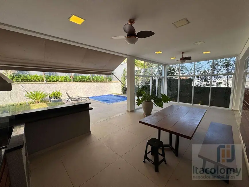 Foto 4 de Casa de Condomínio com 5 quartos para alugar, 525m2 em Tamboré, Santana De Parnaiba - SP