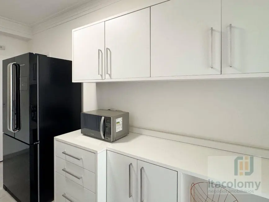 Foto 5 de Apartamento com 3 quartos à venda, 94m2 em Jardim Tupanci, Barueri - SP
