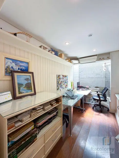 Foto 9 de Casa de Condomínio com 4 quartos à venda, 360m2 em Santana De Parnaiba - SP