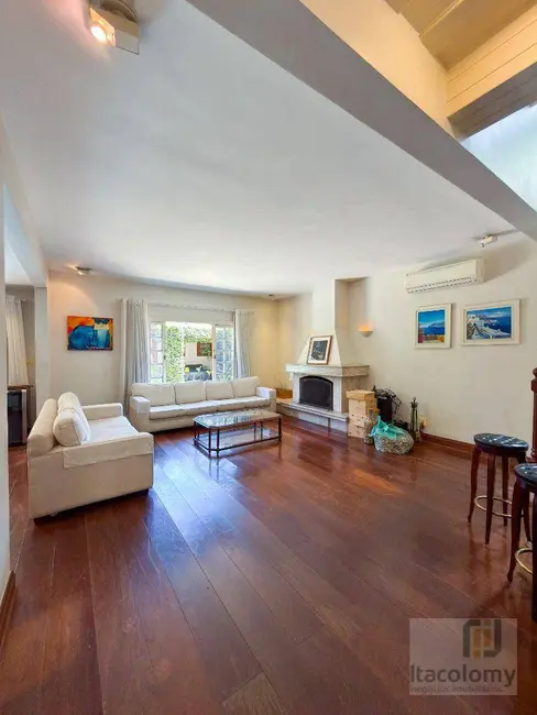 Foto 4 de Casa de Condomínio com 4 quartos à venda, 360m2 em Santana De Parnaiba - SP