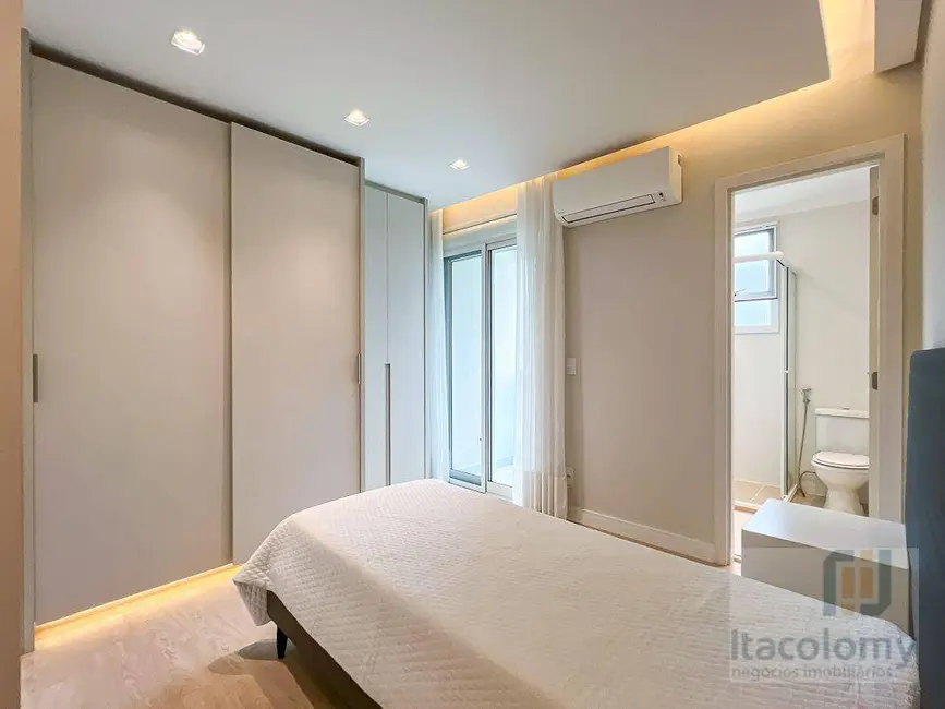 Foto 3 de Apartamento com 3 quartos à venda, 192m2 em Tamboré, Santana De Parnaiba - SP