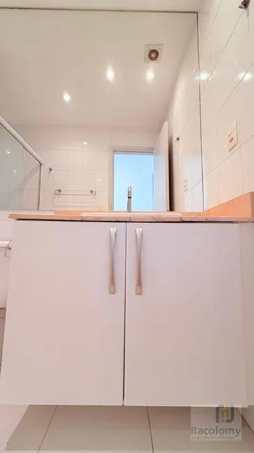 Apartamento com 2 quartos para alugar, 94m2 em Santana De Parnaiba - SP - imagem 6 Foto 6 de Apartamento com 2 quartos para alugar, 94m2 em Santana De Parnaiba - SP