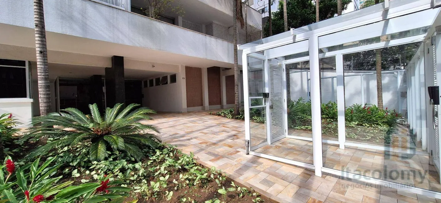 Foto 6 de Apartamento com 3 quartos à venda, 270m2 em Higienópolis, São Paulo - SP