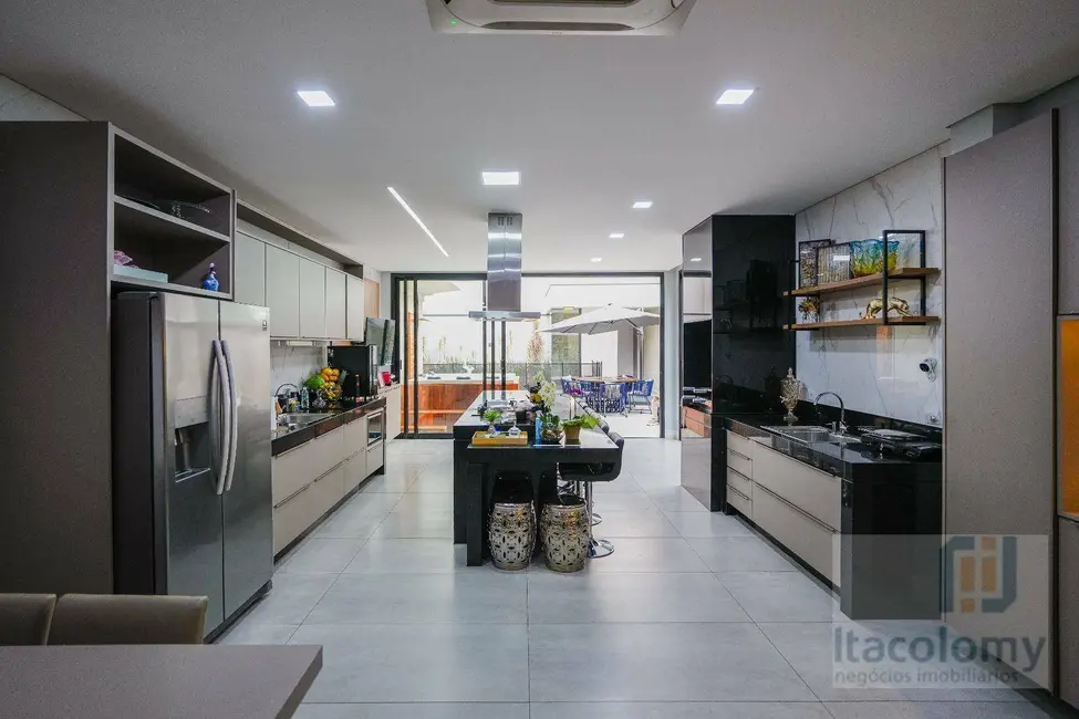 Foto 9 de Casa de Condomínio com 4 quartos à venda, 490m2 em Santana De Parnaiba - SP