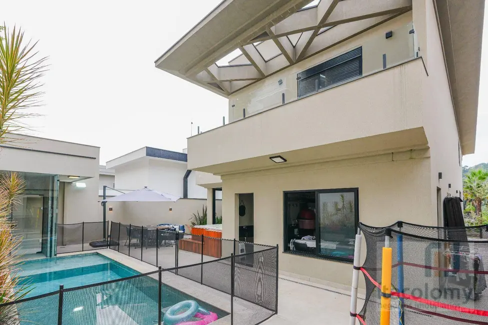 Foto 6 de Casa de Condomínio com 4 quartos à venda, 490m2 em Santana De Parnaiba - SP