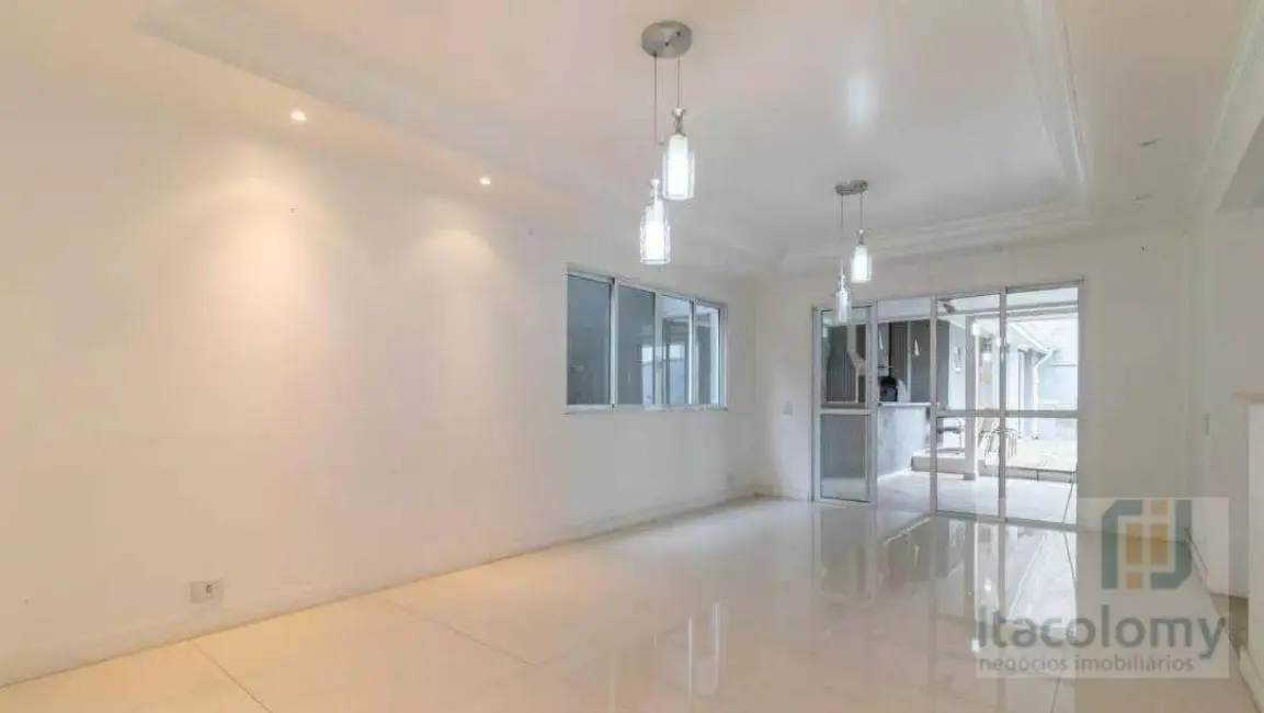 Foto 8 de Casa de Condomínio com 4 quartos à venda e para alugar, 360m2 em Santana De Parnaiba - SP