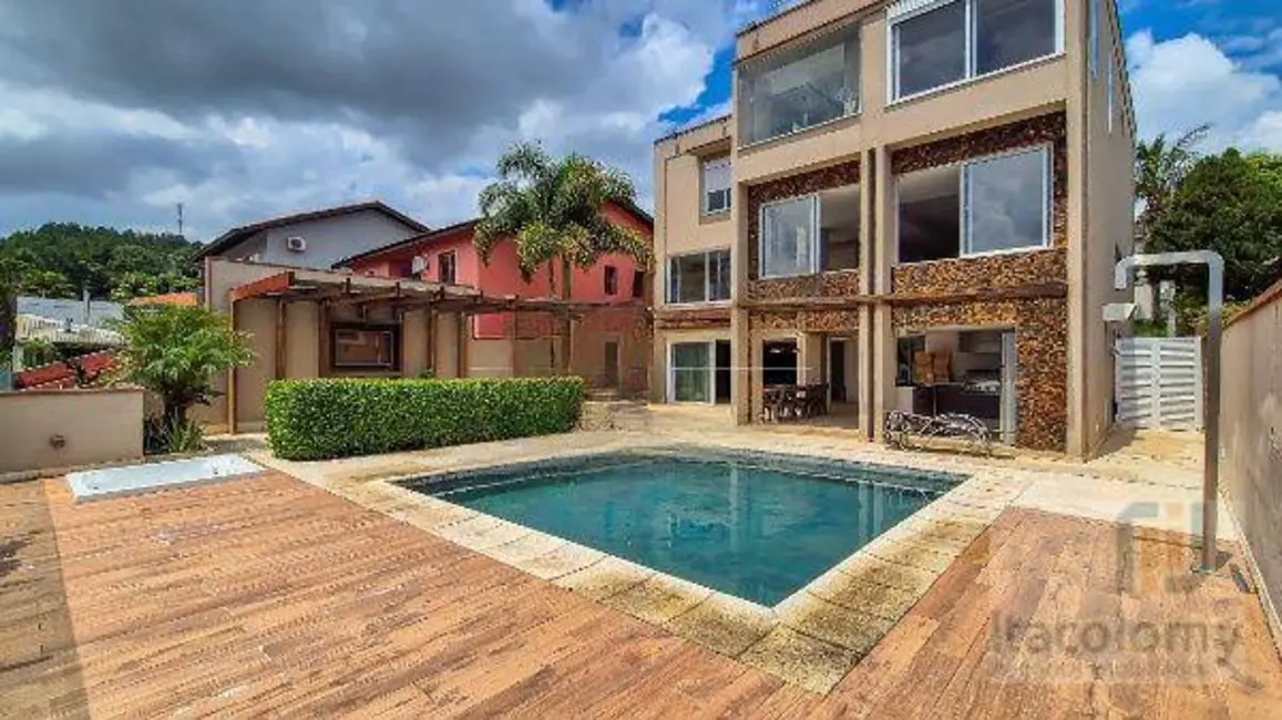 Foto 1 de Casa de Condomínio com 4 quartos à venda e para alugar, 560m2 em Santana De Parnaiba - SP