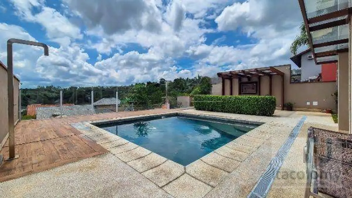 Foto 2 de Casa de Condomínio com 4 quartos à venda e para alugar, 560m2 em Santana De Parnaiba - SP