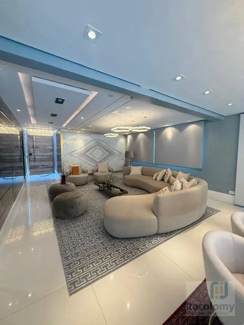 Casa de Condomínio com 3 quartos para alugar, 300m2 em Santana De Parnaiba - SP - imagem 5 Foto 5 de Casa de Condomínio com 3 quartos para alugar, 300m2 em Santana De Parnaiba - SP