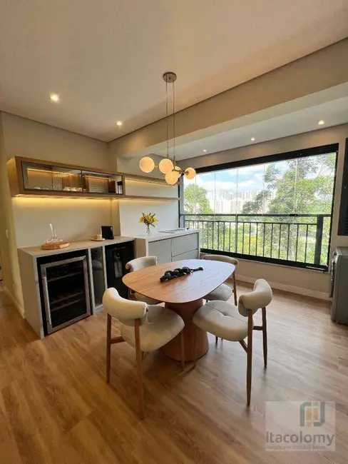 Apartamento com 3 quartos à venda e para alugar, 70m2 em Alphaville Empresarial, Barueri - SP - imagem 9 Foto 9 de Apartamento com 3 quartos à venda e para alugar, 70m2 em Alphaville Empresarial, Barueri - SP