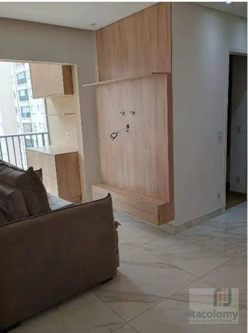 Foto 2 de Apartamento com 2 quartos para alugar, 52m2 em Alphaville Empresarial, Barueri - SP