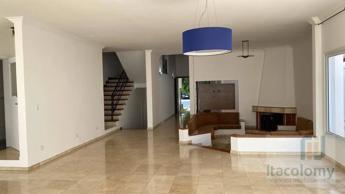 Foto 3 de Casa de Condomínio com 4 quartos para alugar, 560m2 em Barueri - SP