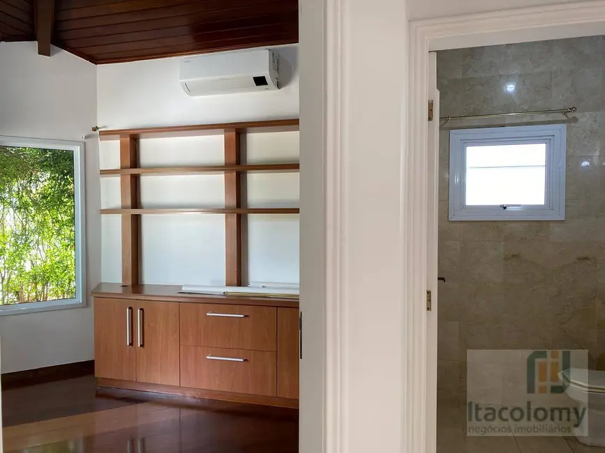 Foto 8 de Casa de Condomínio com 4 quartos para alugar, 560m2 em Barueri - SP