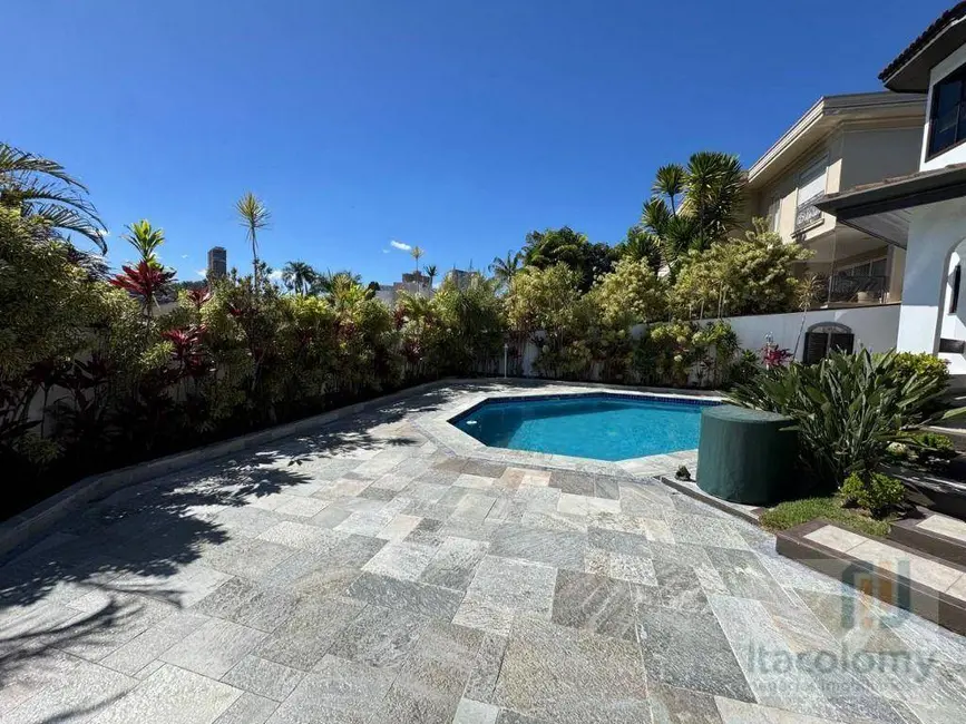 Foto 5 de Casa de Condomínio com 4 quartos para alugar, 740m2 em Barueri - SP