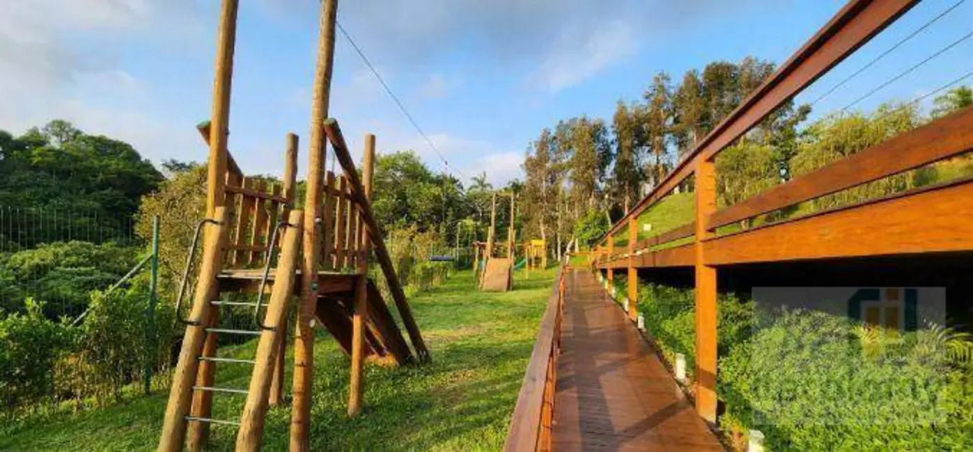 Foto 8 de Terreno / Lote à venda, 777m2 em Chácara dos Lagos, Carapicuiba - SP