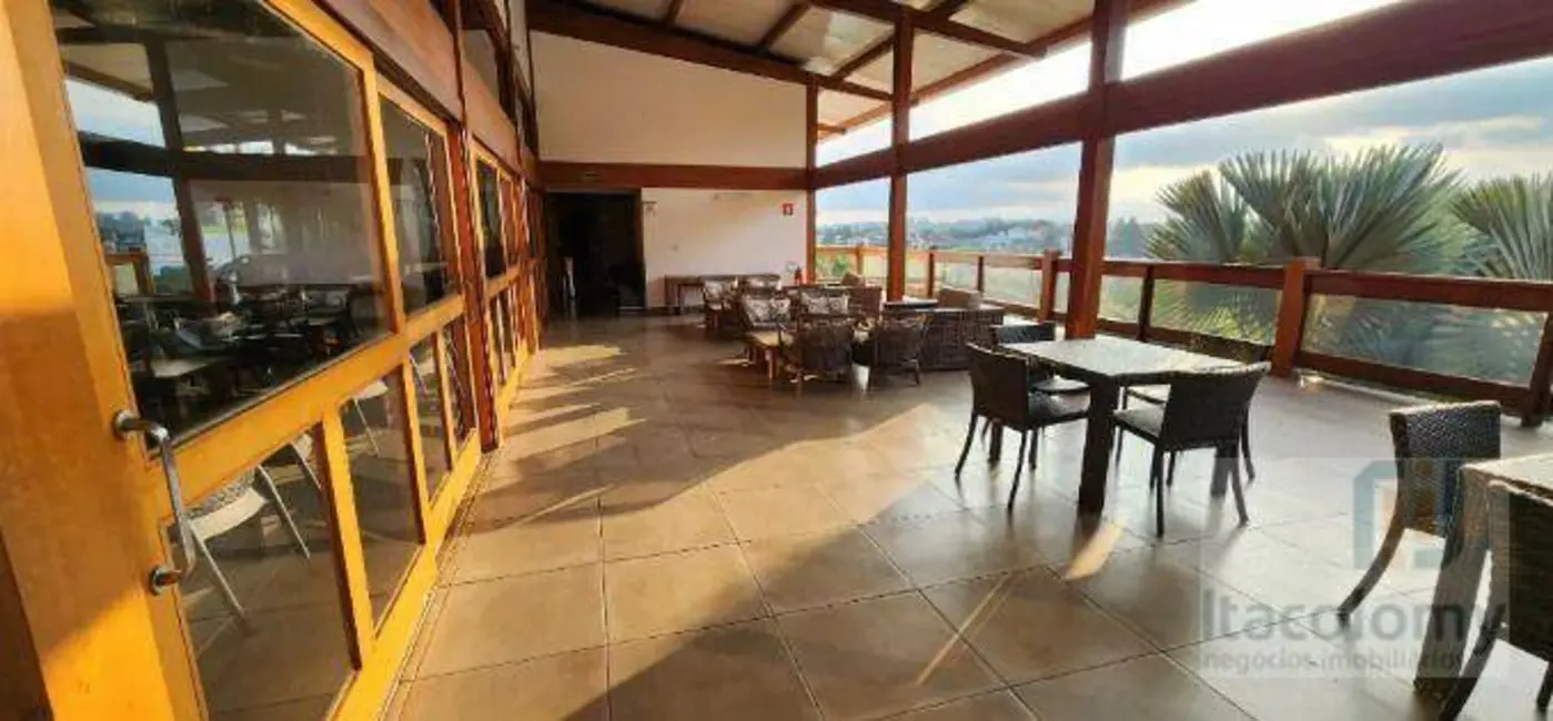 Foto 6 de Terreno / Lote à venda, 777m2 em Chácara dos Lagos, Carapicuiba - SP