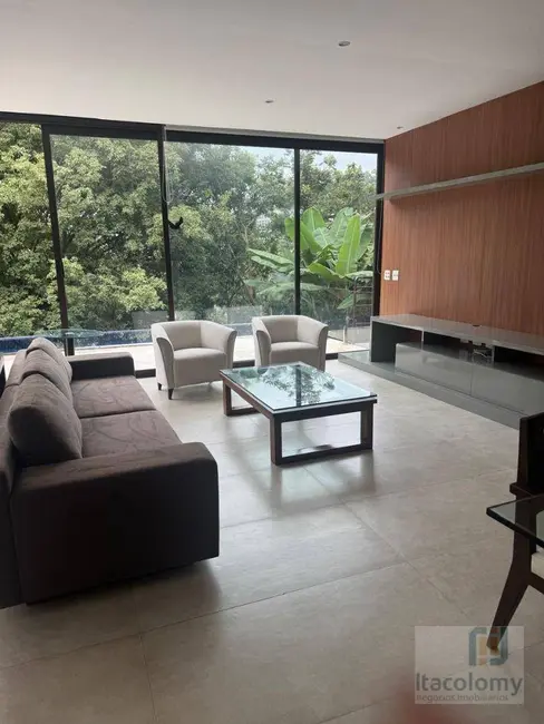 Foto 4 de Casa de Condomínio com 3 quartos para alugar, 2000m2 em Santana De Parnaiba - SP