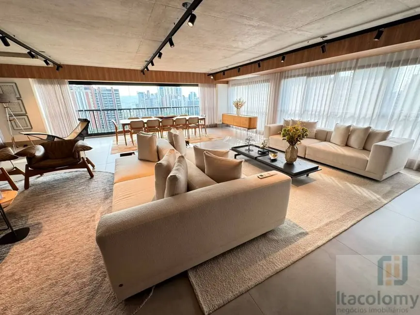 Foto 3 de Apartamento com 4 quartos para alugar, 360m2 em Barueri - SP