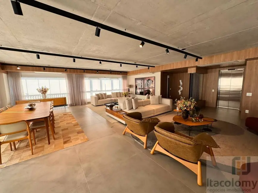Foto 1 de Apartamento com 4 quartos para alugar, 360m2 em Barueri - SP