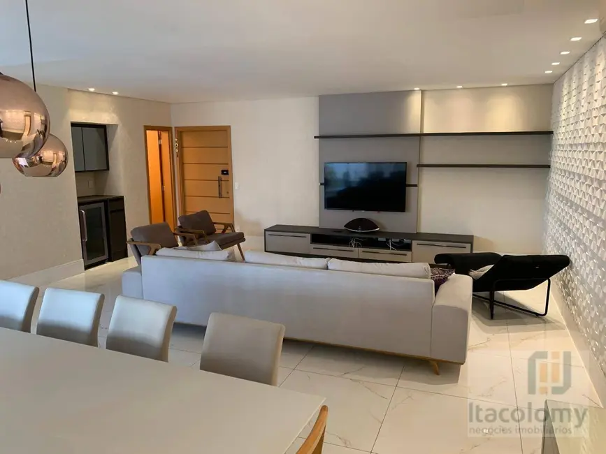 Foto 2 de Apartamento com 3 quartos para alugar, 168m2 em Santana De Parnaiba - SP
