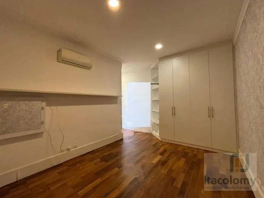 Foto 2 de Casa de Condomínio com 4 quartos à venda e para alugar, 703m2 em Tamboré, Santana De Parnaiba - SP