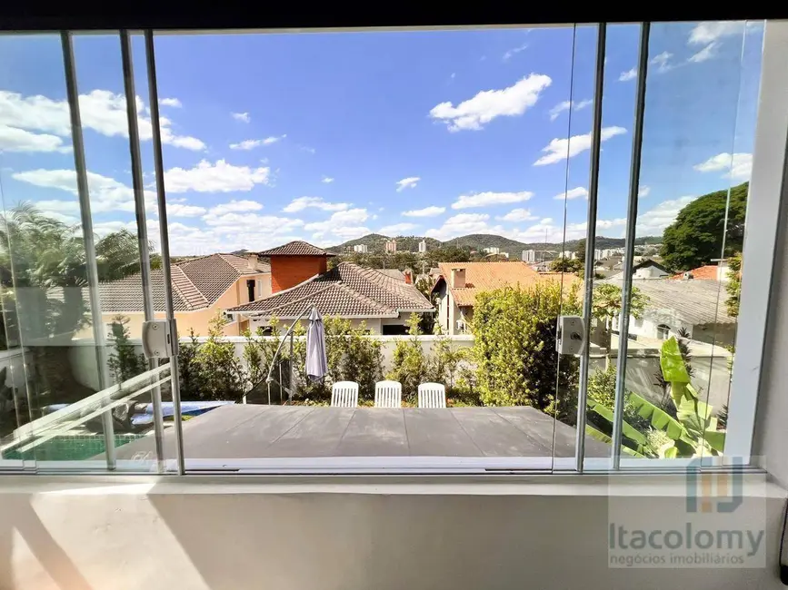 Foto 7 de Casa de Condomínio com 3 quartos à venda, 360m2 em Santana De Parnaiba - SP