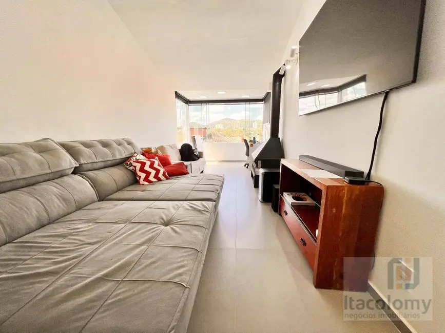 Foto 4 de Casa de Condomínio com 3 quartos à venda, 360m2 em Santana De Parnaiba - SP