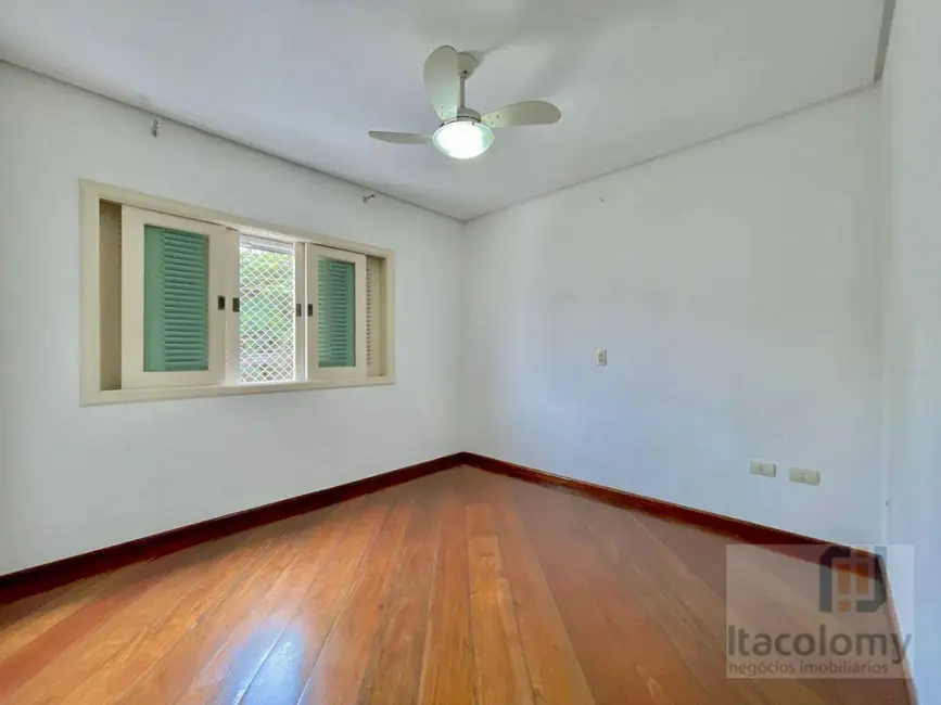 Foto 5 de Casa de Condomínio com 6 quartos para alugar, 736m2 em Santana De Parnaiba - SP