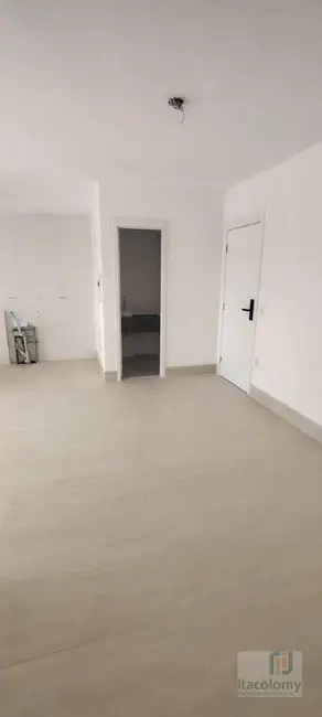 Apartamento com 2 quartos para alugar, 98m2 em Alphaville Empresarial, Barueri - SP - imagem 7 Foto 7 de Apartamento com 2 quartos para alugar, 98m2 em Alphaville Empresarial, Barueri - SP