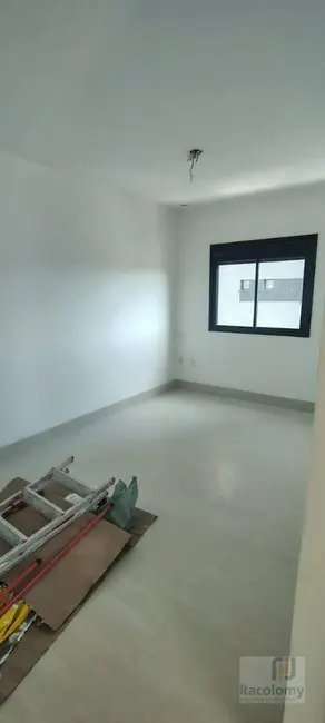 Apartamento com 2 quartos para alugar, 98m2 em Alphaville Empresarial, Barueri - SP - imagem 4 Foto 4 de Apartamento com 2 quartos para alugar, 98m2 em Alphaville Empresarial, Barueri - SP