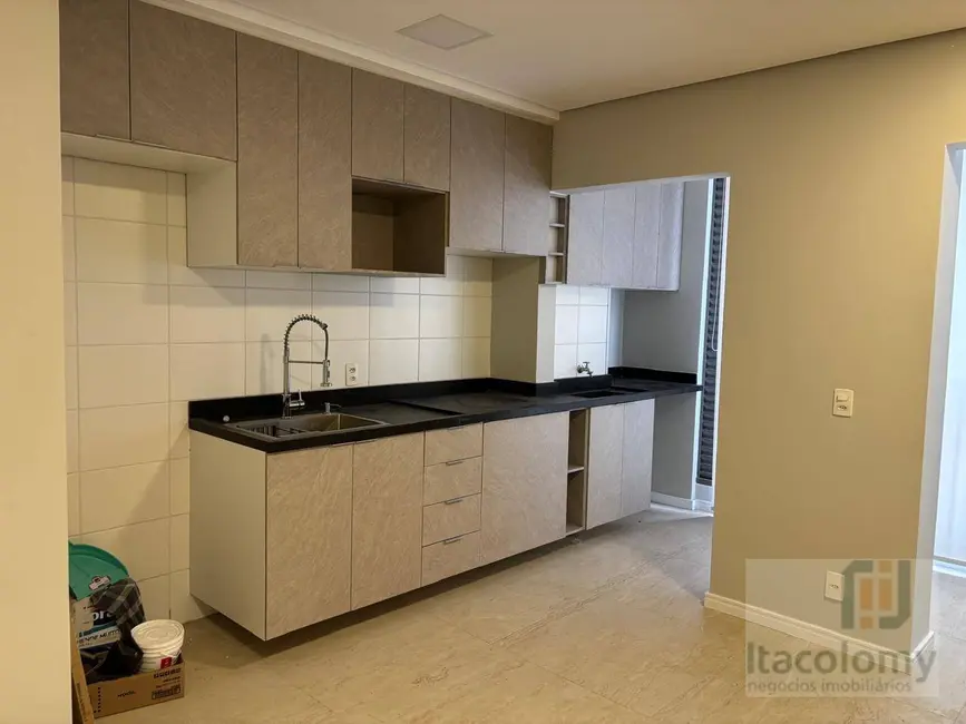 Foto 1 de Apartamento com 2 quartos à venda, 52m2 em Alphaville Empresarial, Barueri - SP