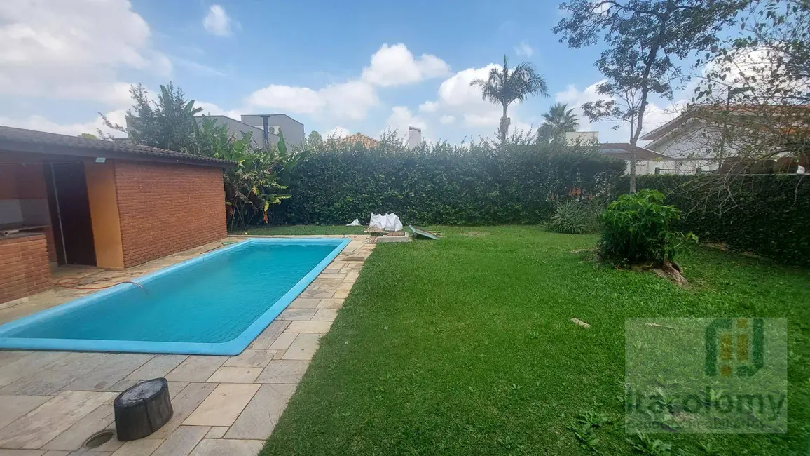 Foto 3 de Casa de Condomínio com 4 quartos para alugar, 560m2 em Santana De Parnaiba - SP