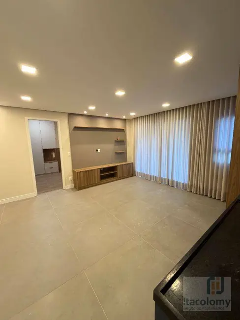Apartamento com 1 quarto para alugar, 53m2 em Barueri - SP - imagem 2 Foto 2 de Apartamento com 1 quarto para alugar, 53m2 em Barueri - SP