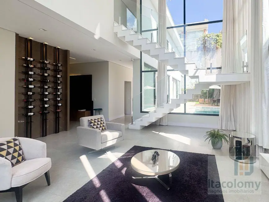Casa de Condomínio com 4 quartos à venda, 490m2 em Santana De Parnaiba - SP - imagem 8 Foto 8 de Casa de Condomínio com 4 quartos à venda, 490m2 em Santana De Parnaiba - SP