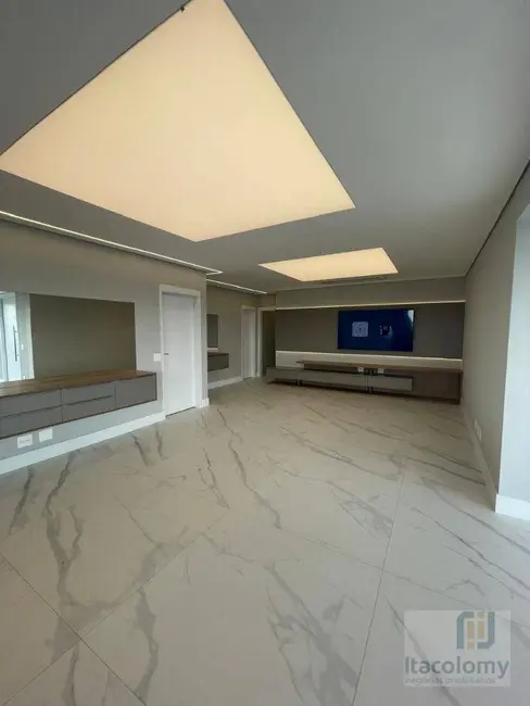 Foto 7 de Apartamento com 4 quartos à venda, 244m2 em Barueri - SP