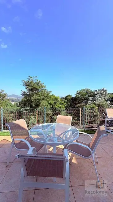 Casa de Condomínio com 3 quartos à venda, 440m2 em Alphaville, Santana De Parnaiba - SP - imagem 3 Foto 3 de Casa de Condomínio com 3 quartos à venda, 440m2 em Alphaville, Santana De Parnaiba - SP