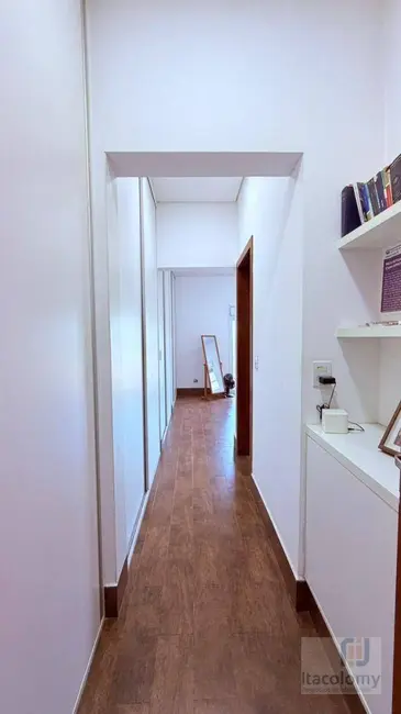 Casa de Condomínio com 3 quartos à venda, 440m2 em Alphaville, Santana De Parnaiba - SP - imagem 9 Foto 9 de Casa de Condomínio com 3 quartos à venda, 440m2 em Alphaville, Santana De Parnaiba - SP