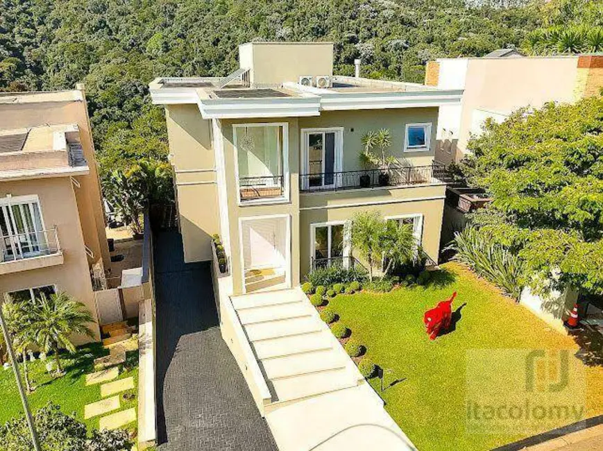Casa de Condomínio com 4 quartos à venda, 574m2 em Santana De Parnaiba - SP - imagem 6 Foto 6 de Casa de Condomínio com 4 quartos à venda, 574m2 em Santana De Parnaiba - SP
