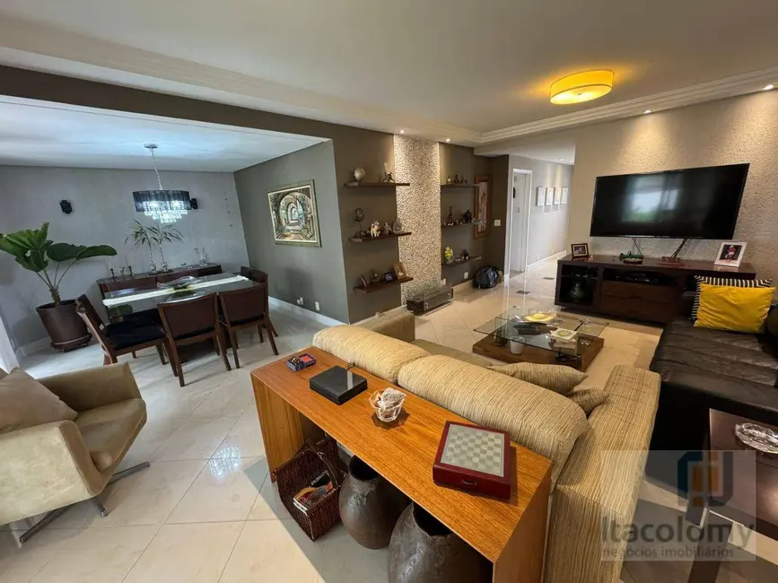 Foto 3 de Casa de Condomínio com 3 quartos à venda, 290m2 em Tamboré, Santana De Parnaiba - SP