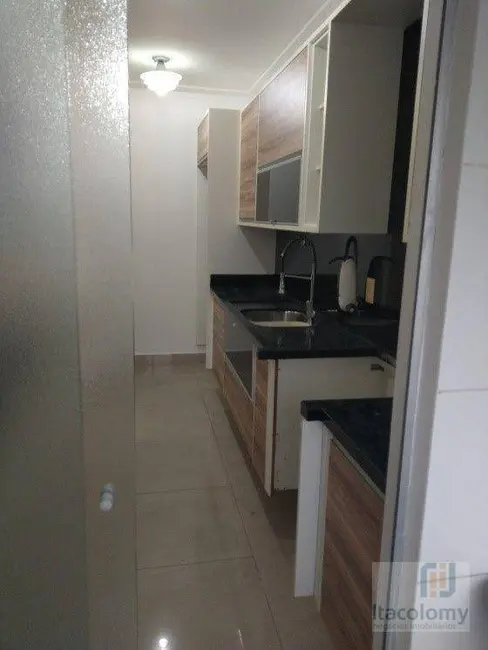 Apartamento com 3 quartos para alugar, 84m2 em Santana De Parnaiba - SP - imagem 9 Foto 9 de Apartamento com 3 quartos para alugar, 84m2 em Santana De Parnaiba - SP