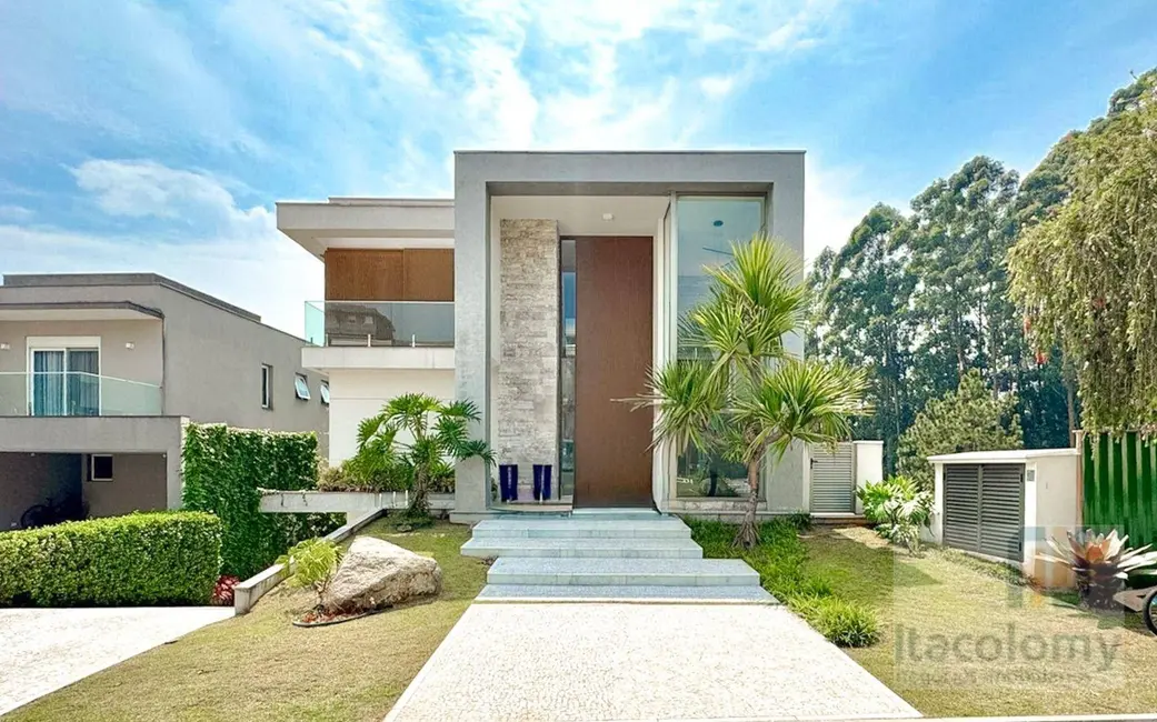 Foto 1 de Casa de Condomínio com 4 quartos à venda, 420m2 em Tamboré, Barueri - SP