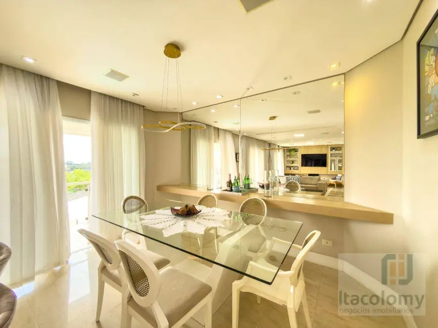 Foto 8 de Casa de Condomínio com 3 quartos à venda, 484m2 em Tarumã, Santana De Parnaiba - SP