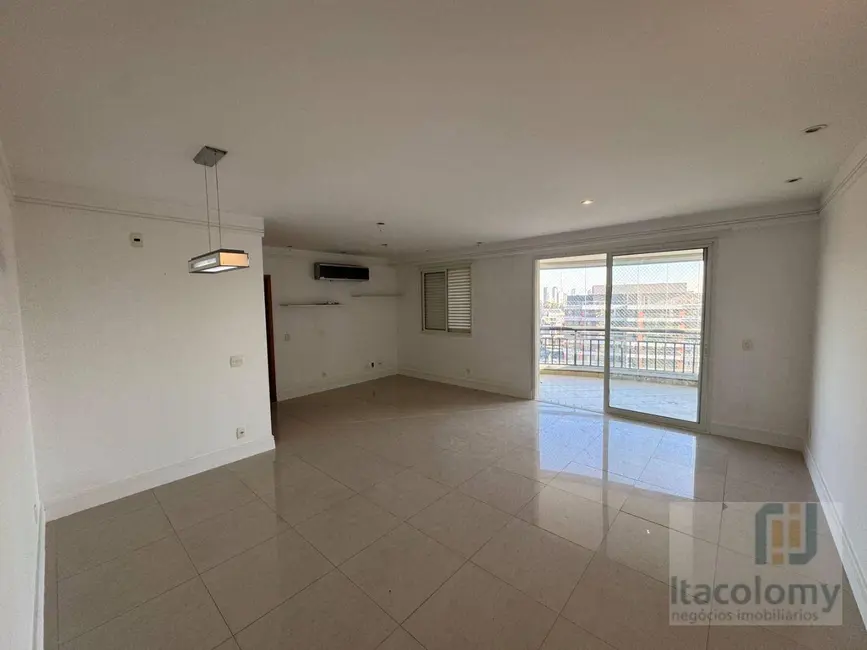 Apartamento com 3 quartos para alugar, 122m2 em Tamboré, Santana De Parnaiba - SP - imagem 6 Foto 6 de Apartamento com 3 quartos para alugar, 122m2 em Tamboré, Santana De Parnaiba - SP