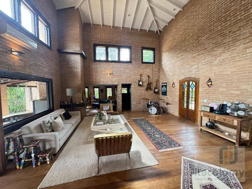 Foto 2 de Casa de Condomínio com 4 quartos à venda, 1400m2 em Residencial Tamboré, Barueri - SP